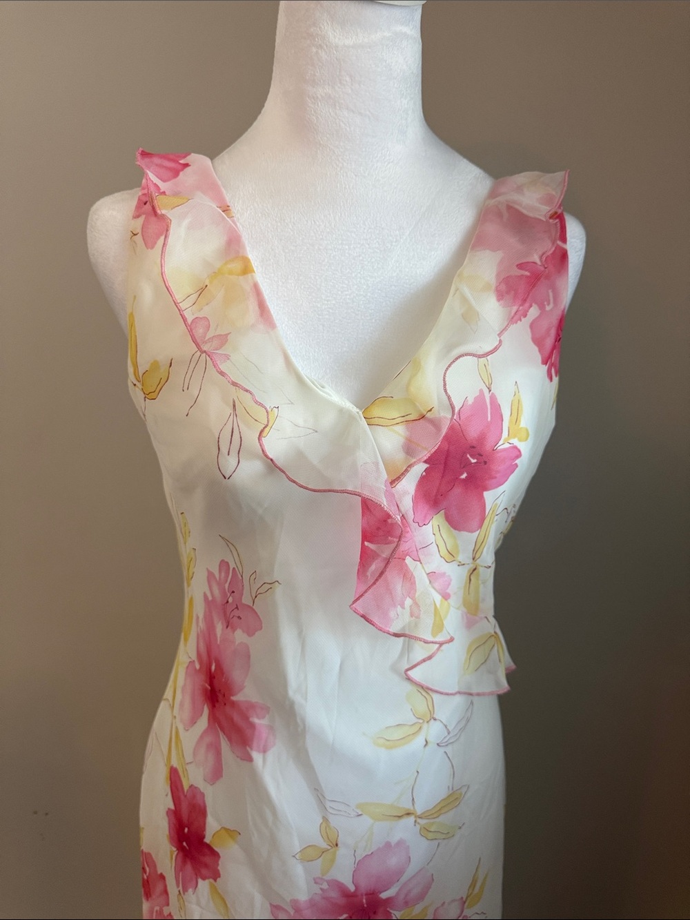 Studio Y Floral Ruffle V-Neck Sleeveless Dress - Pink & Yellow Flowers Sz 8 - Picture 2 of 3